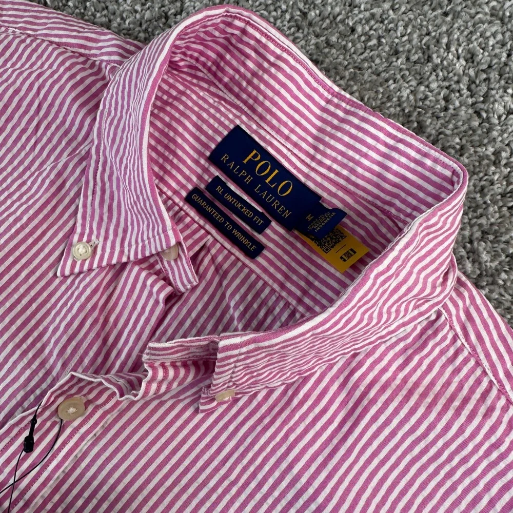 Polo Ralph Lauren Shirt Men Medium Pink Seersucker Stripe Untuck Fit Wrinkle NEW